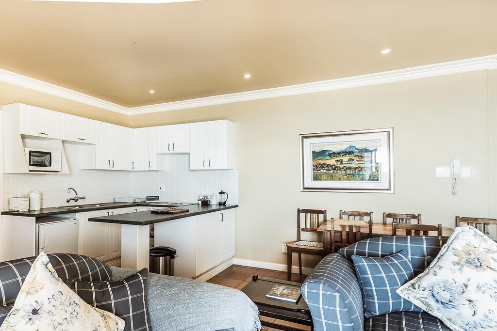 Highview Lodge Моссел-Бей Экстерьер фото